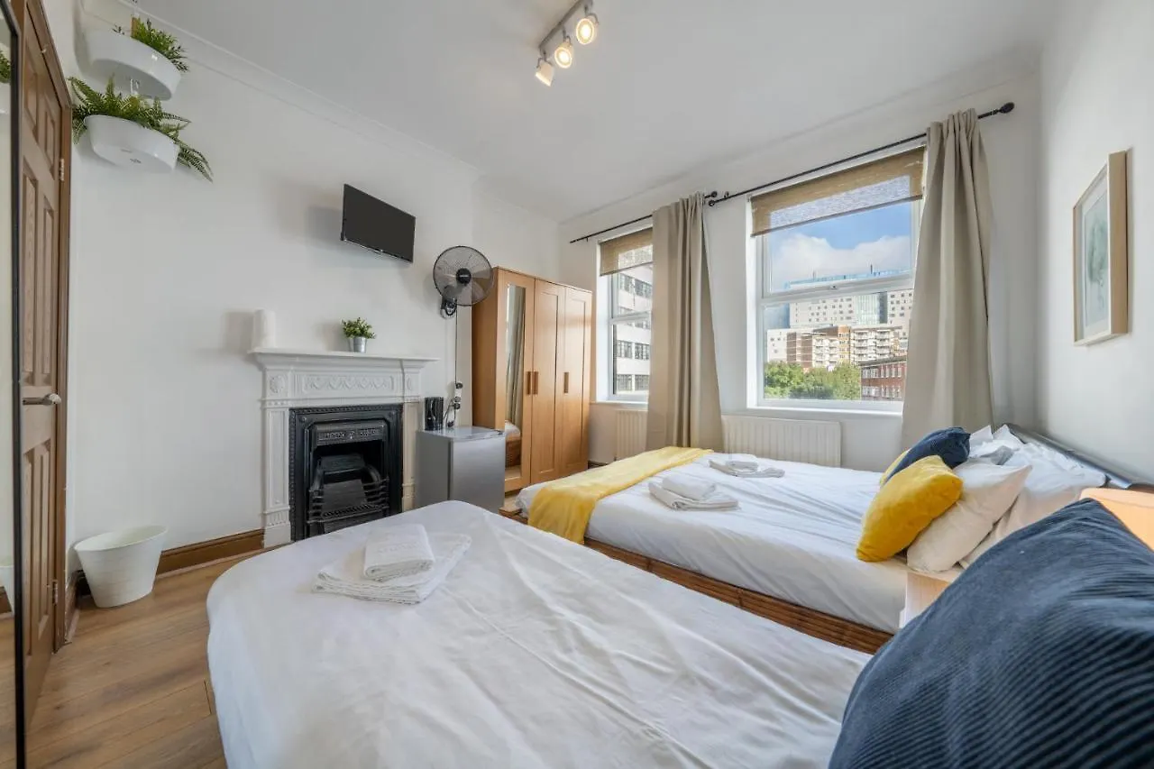 The Buross - Aldgate Aparthotel London United Kingdom