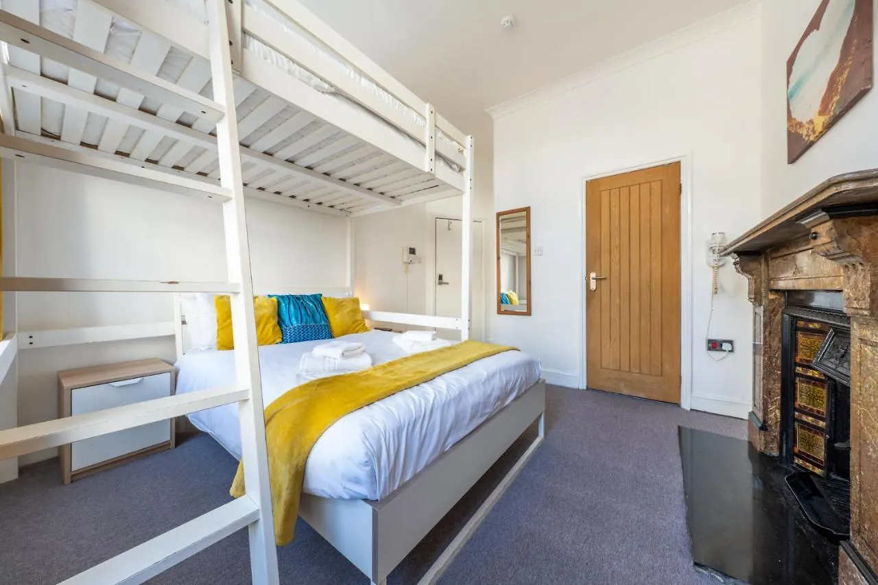 The Buross - Aldgate Aparthotel London United Kingdom