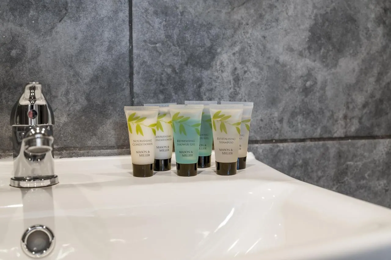 The Buross - Aldgate Aparthotel London 0*,  United Kingdom