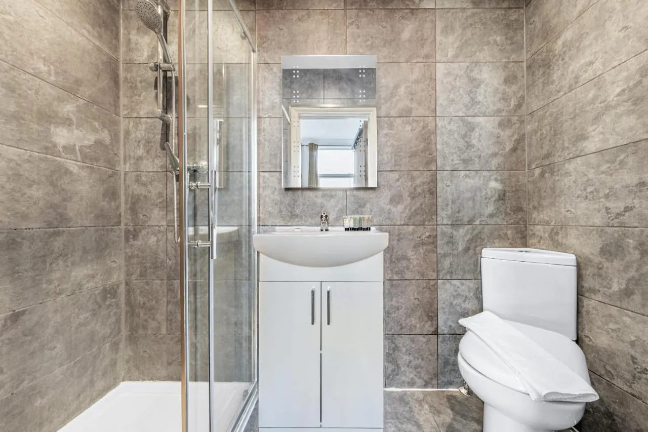 The Buross - Aldgate Aparthotel London