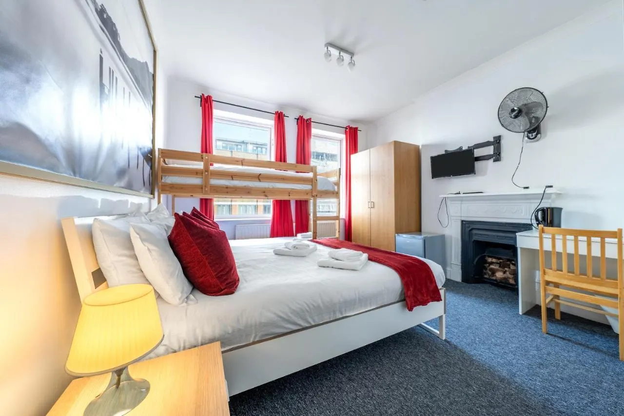 The Buross - Aldgate Aparthotel London